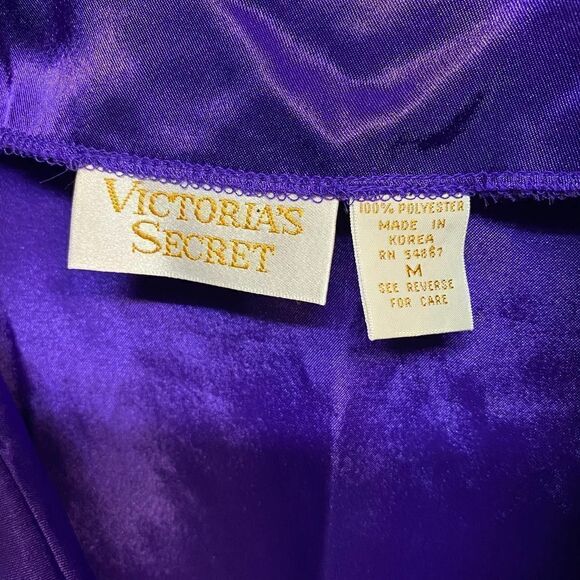 Vintage Victorias Secret Gold Label Purple Green Satin Robe Size M/L & Top Y2K - Picture 13 of 14